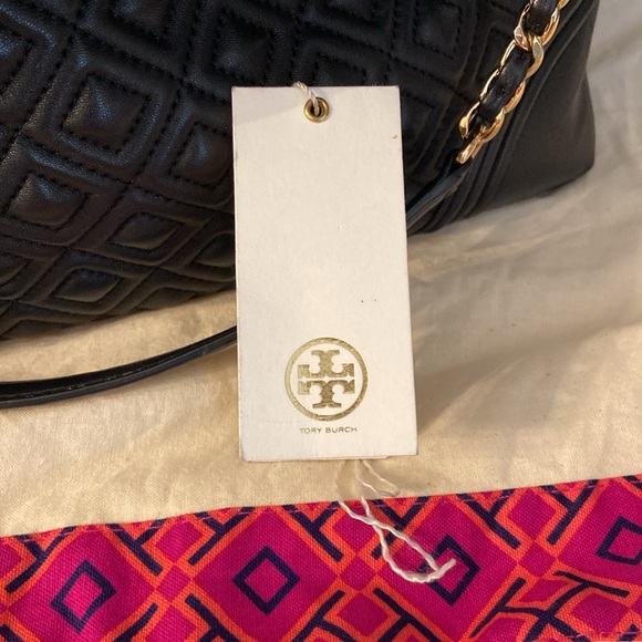 Tory Burch Fleming Tote Black Leather Zip Top Convertible Double Single Handles - Picture 2 of 16